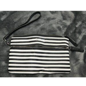 Reaction Kenneth Cole black & white stripe 2 pocket clutch or makeup bag (21G)